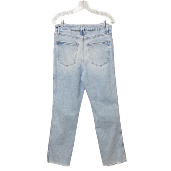 Good American Good Curve Straight Leg Jeans - Picture 3 of 6